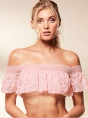 BNWT Victoria's Secret Off-Shoulder Lace Bandeau Set - Pink